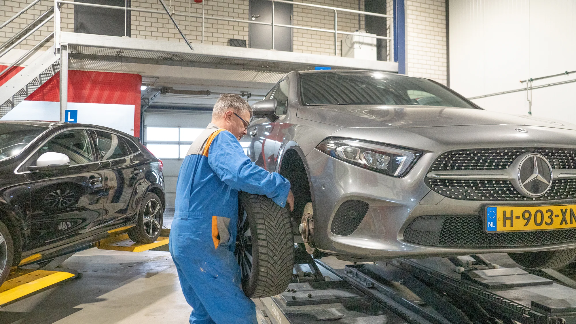 Autoschade_van_der_Sanden-2